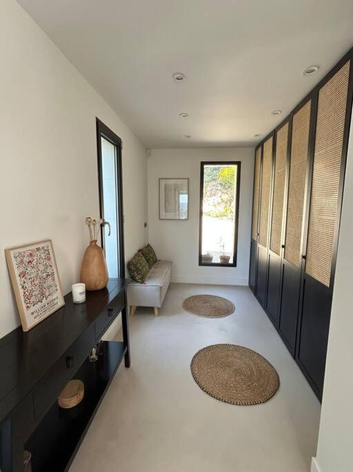 Belle Maison Contemporaine Ampus Luaran gambar